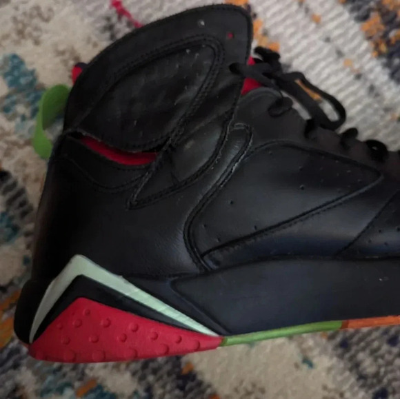 Air Jordan 7 Retro " Marvin the Martian" Sneakers - Picture 6 of 10